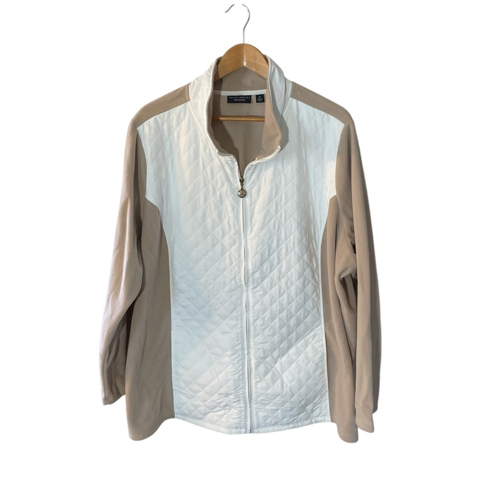 Y8-  tan white zip up coat Susan graver 3x jacket